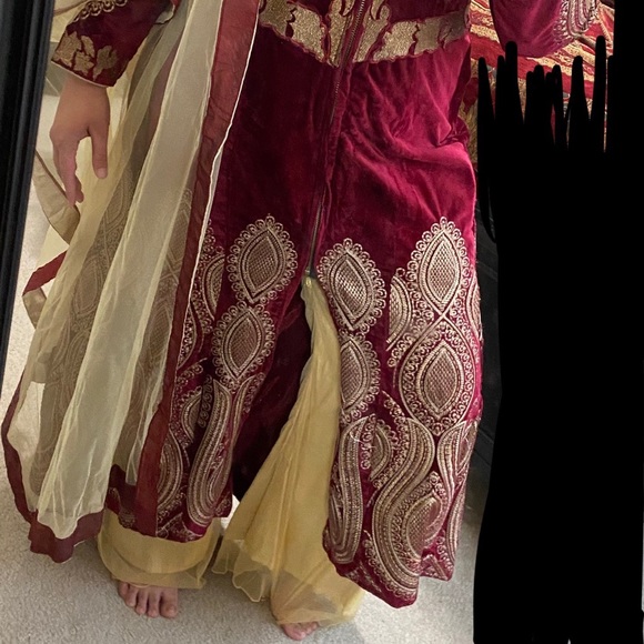 Pakistani dress/Indian Anarkali Suit/ Gown - Picture 8 of 8